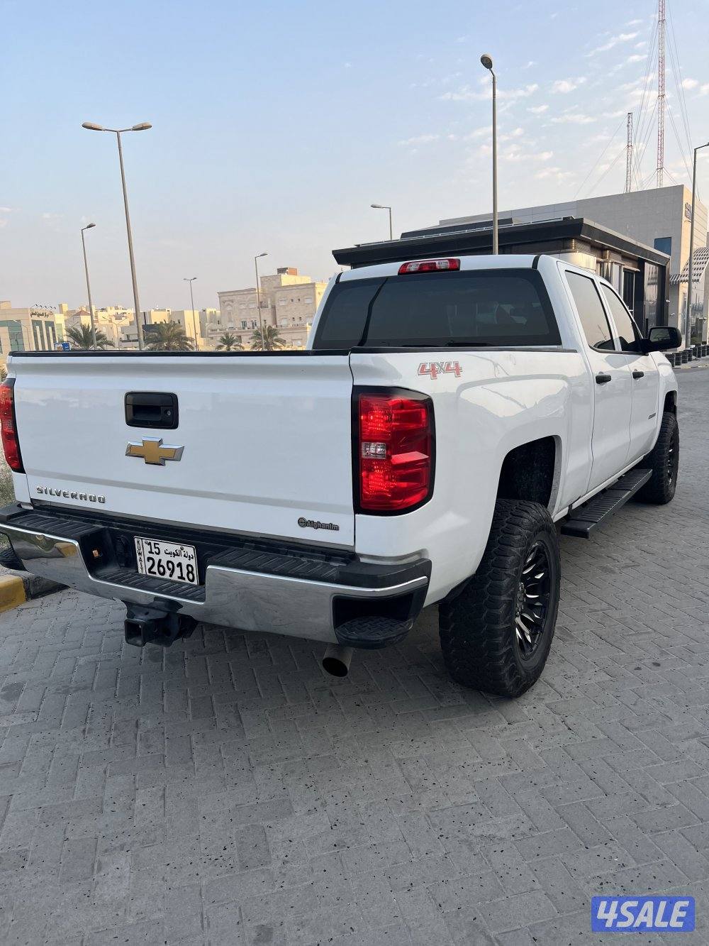 وانيت سلفرادو ٢٠١٧3