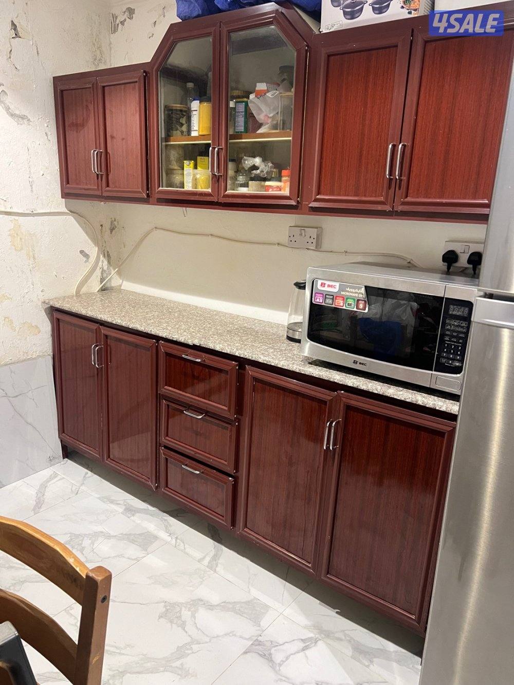 للبيع مطبخ المنيوم مستعمل0