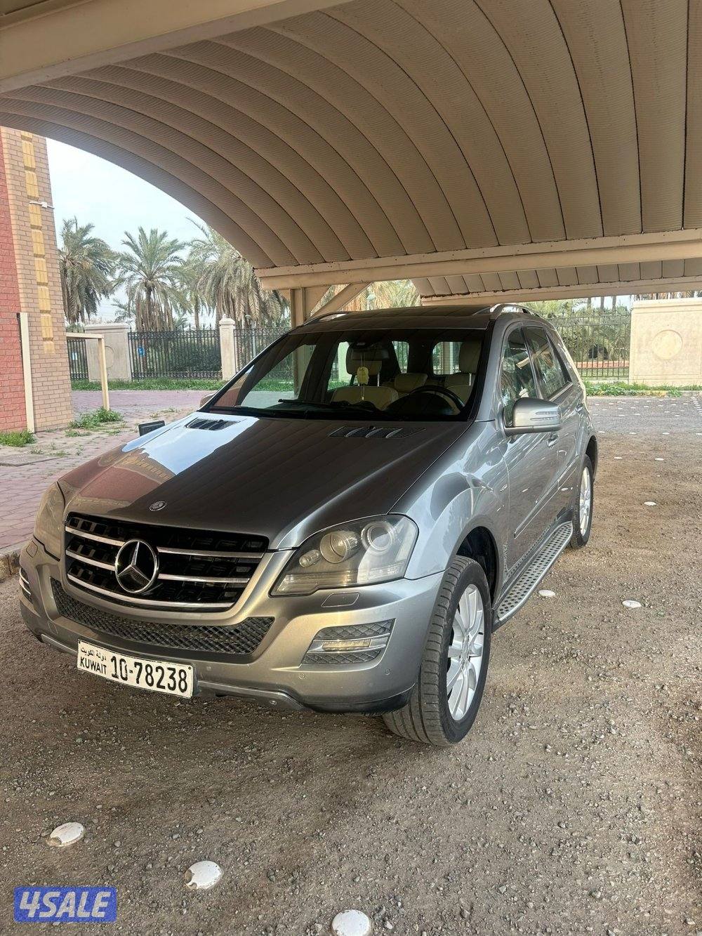 مرسيدس ML350  موديل ٢٠١١ صبغ وكالة1