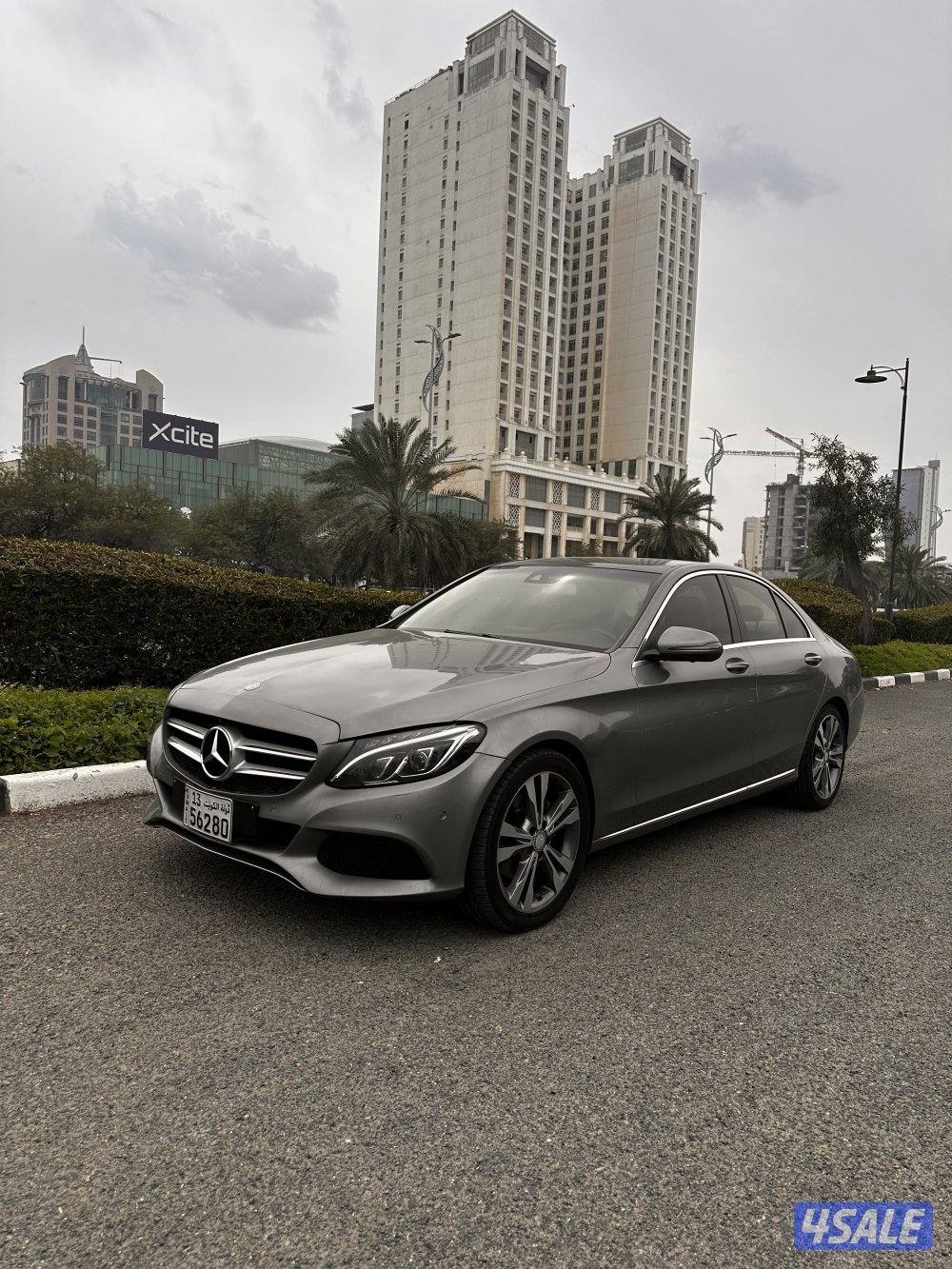 للبيع موسيدس c2002