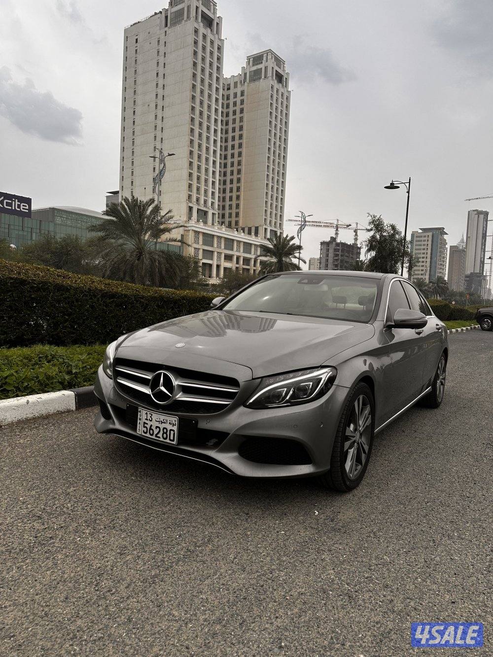 للبيع موسيدس c2004