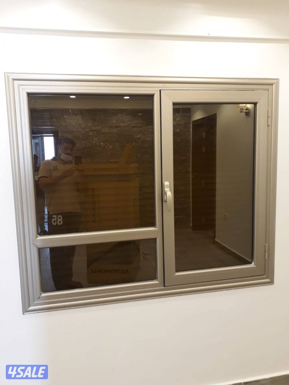 door windo shuttar class4