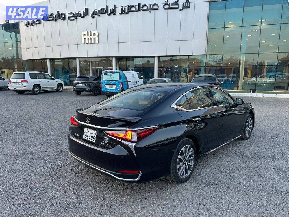 البيع صالون Es 3004