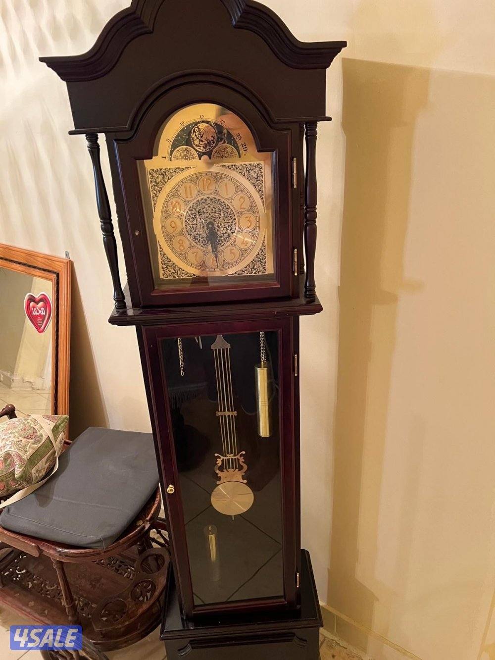 للبيع مجموعة اغراض عطني سعر وشيل الي يعجبك0