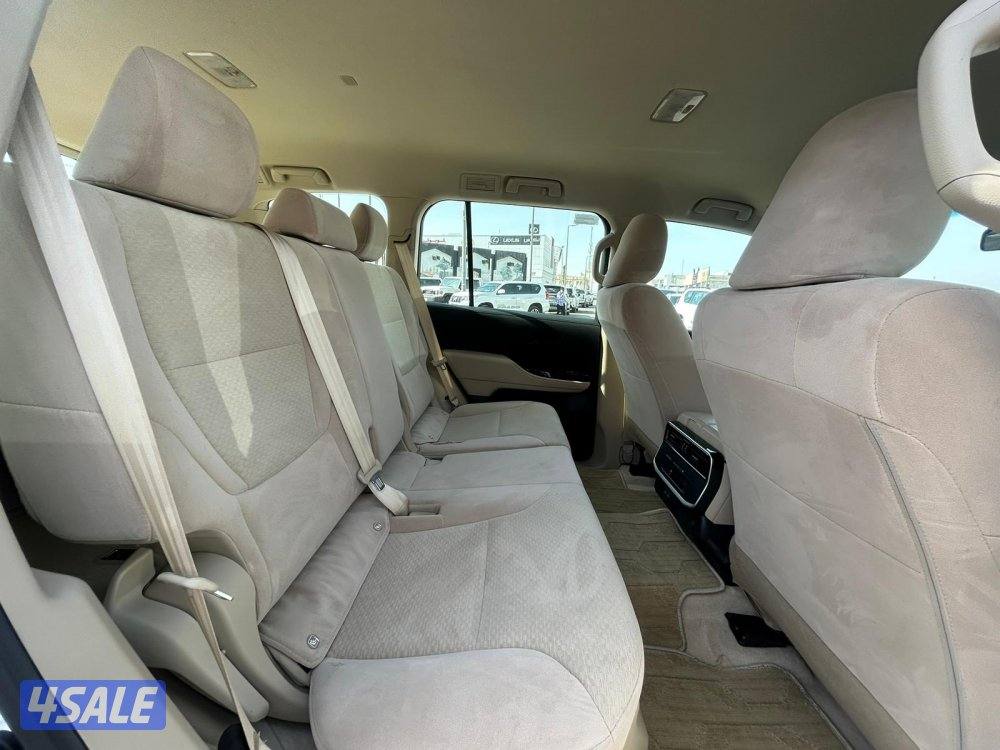 تويوتا لاند كروزر GX-V6 موديل 2024 ماشى 126.000 k.m  وارد الخليج4