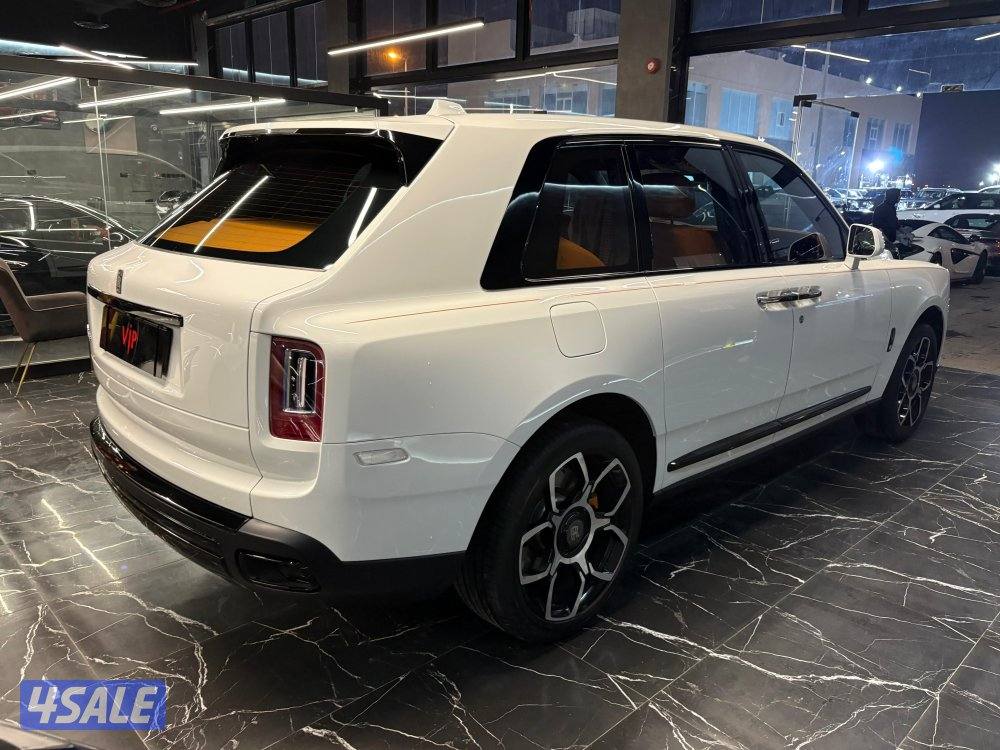 رولزرويس كولينان8