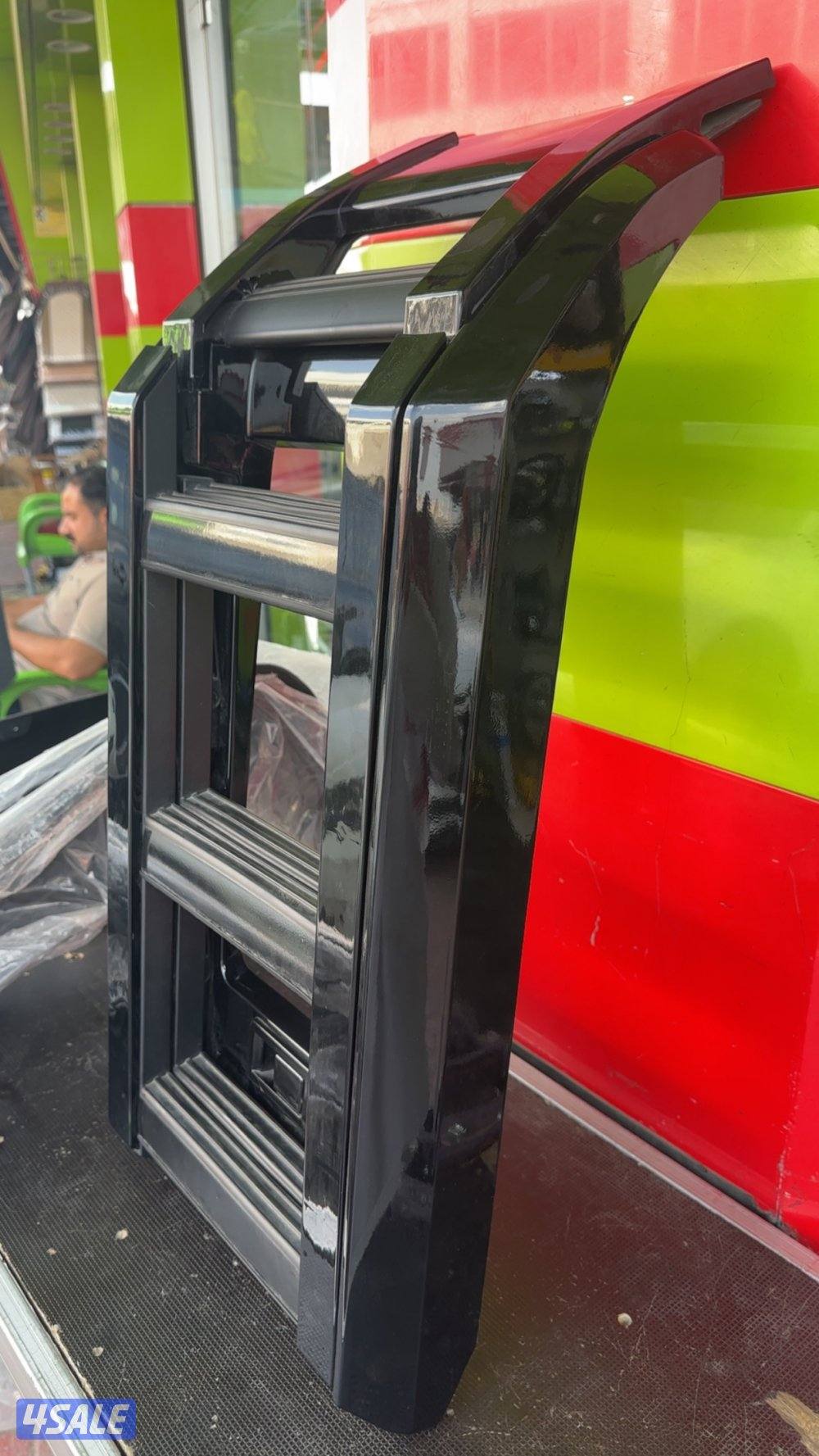 سلم ديفندر شاريه قبل شهر جديد نظيف بالكامل1