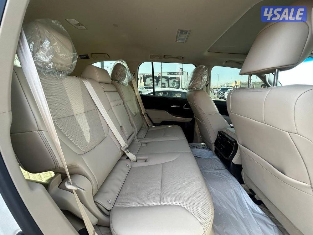 تويوتا لاند كروزر GX.R AEROs  twin turbo.V6 موديل 2023 ماشى 74.000 k.m4