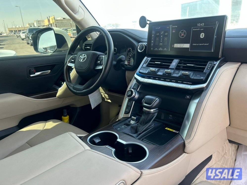 تويوتا لاند كروزر GX.R AEROs  twin turbo.V6 موديل 2023 ماشى 74.000 k.m7