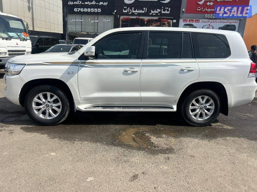 تويوتا لاند كروزر VX.R -V8 5.7  موديل 2017 ماشى 267.000 k.m1