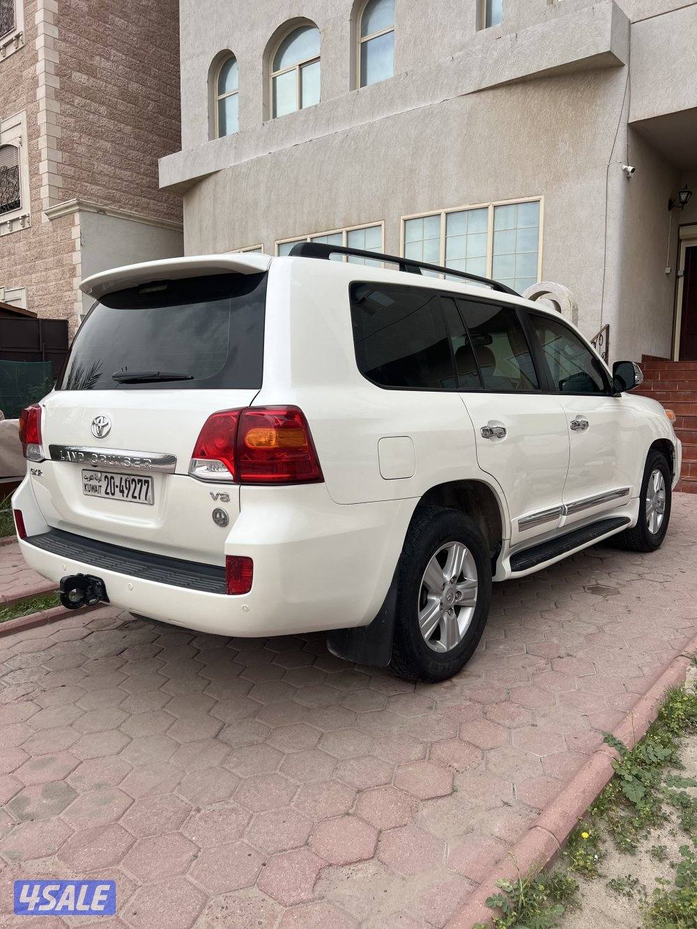 للبيع لاندكروزر موديل 2013 صبغ وكاله شرط الفحص دفلوك فل الفل3