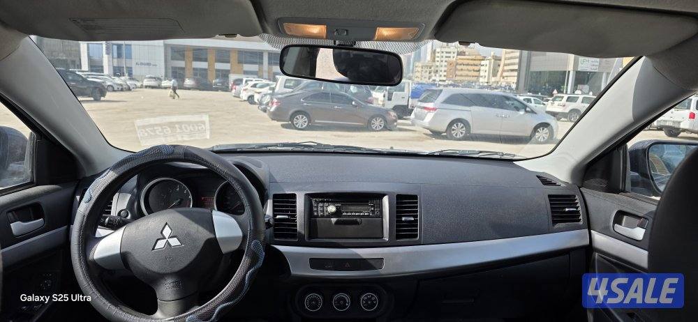 لانسر 2013 نظيفه بحاله الوكاله شرط الفحص11