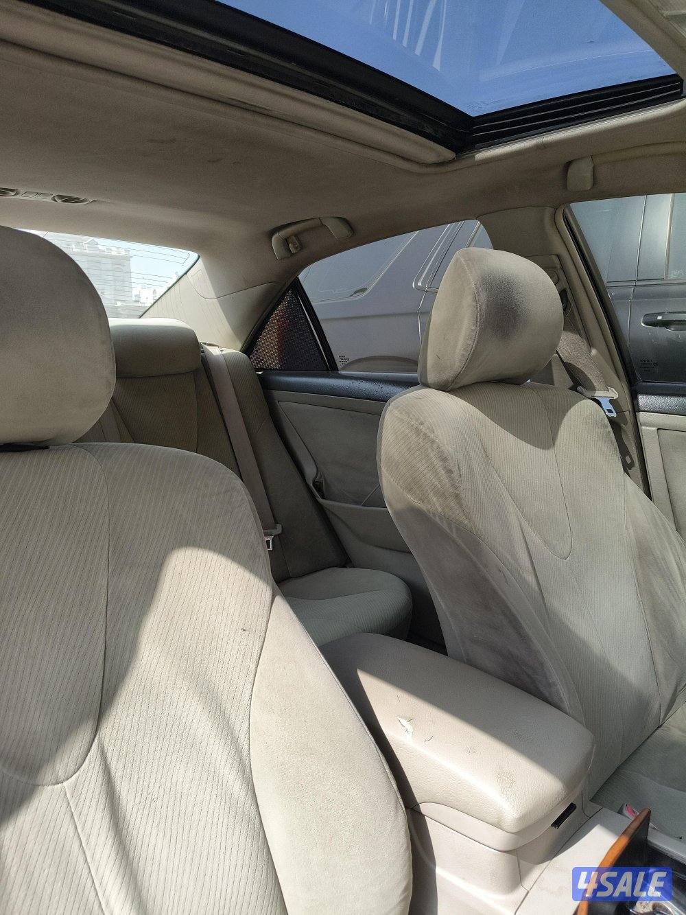 للبيع كامري ٢٠١١ المالك الاول كامل المواصفات.7