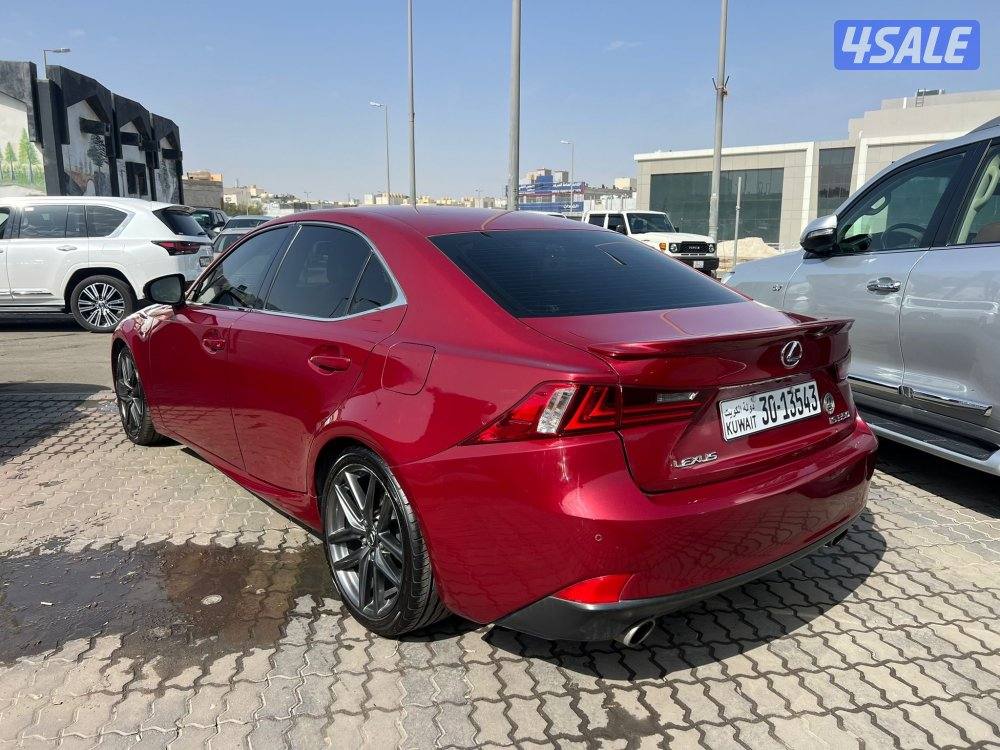 لكزس is350  Fsport3