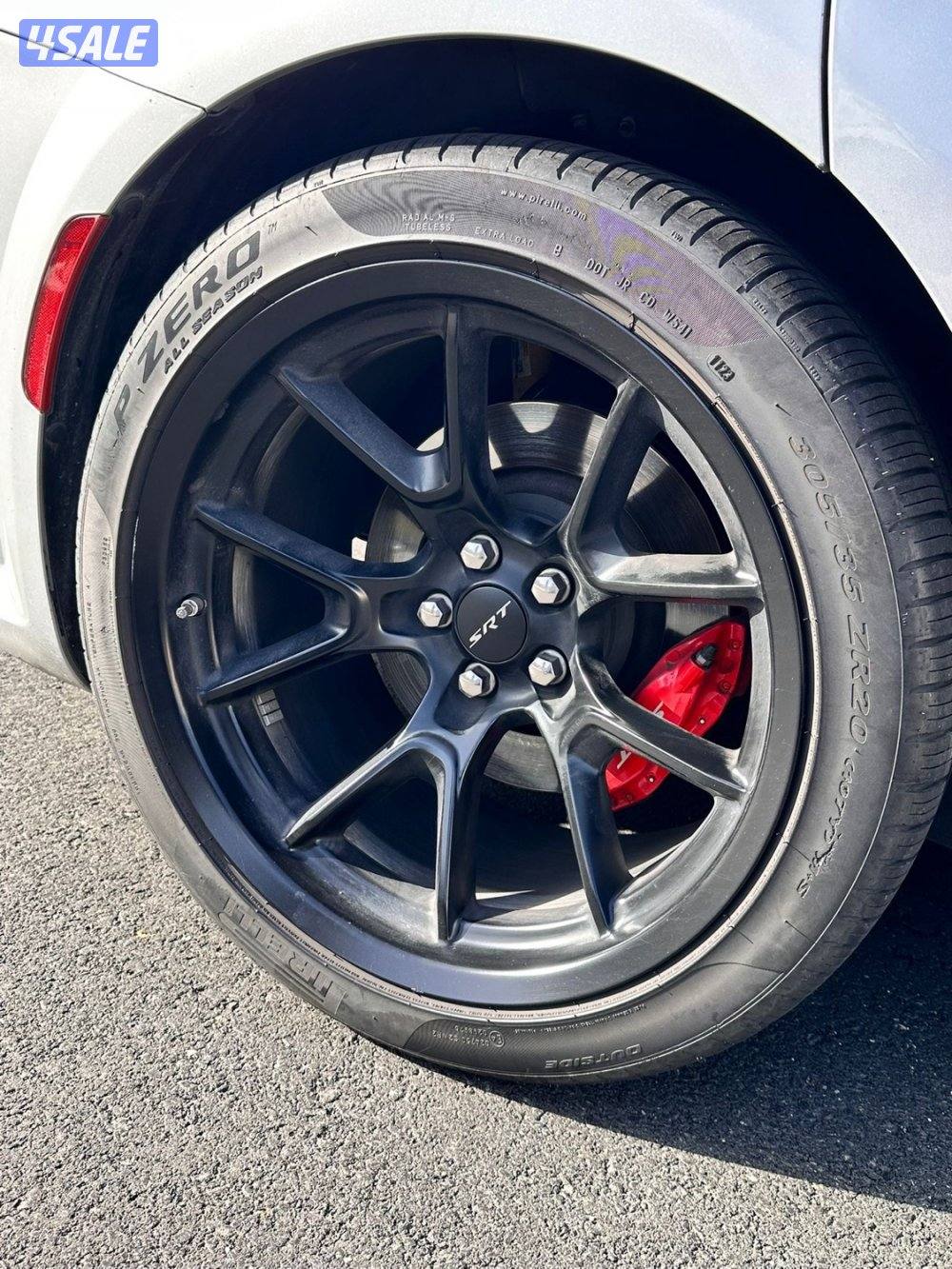 للبيع دوج جارجر Hellcat red eye اصلي4