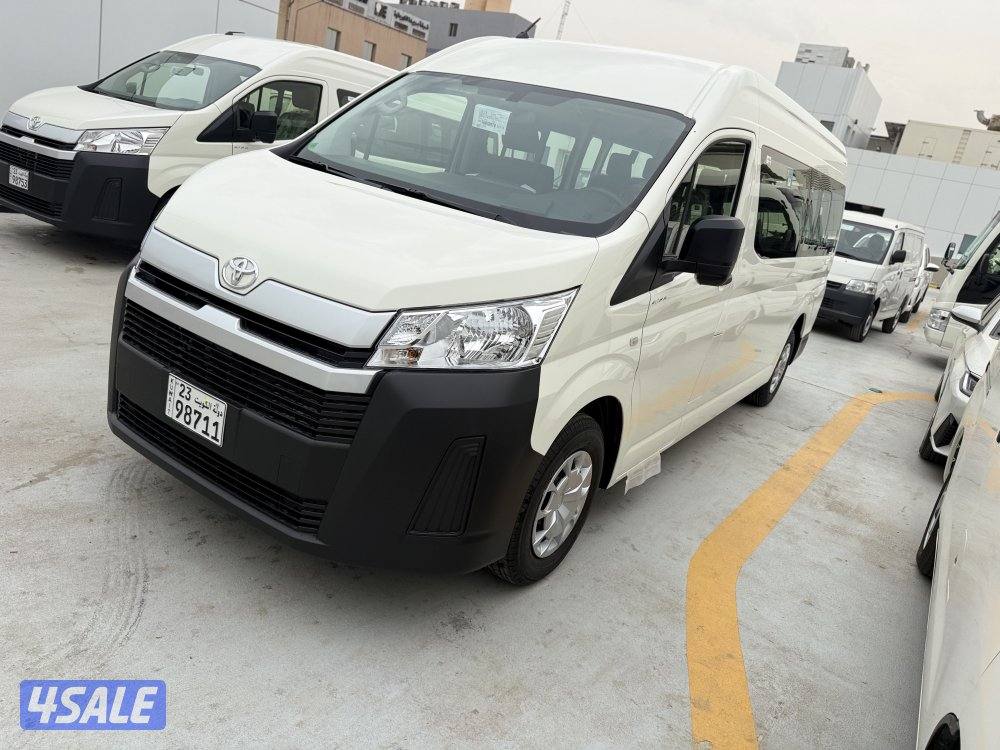 Rent a Coaster YS bus with free maintenance.1