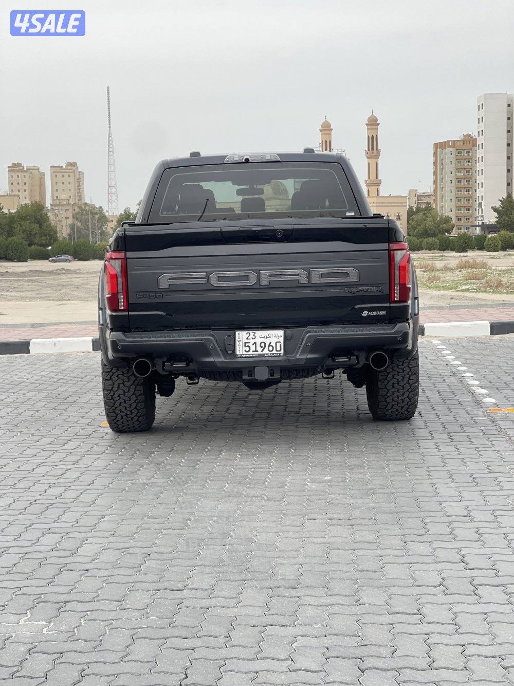 للبيع رابتر  35 موديل 2025 الغانم عداد 11 الف صبغ الوكالة تحت الكفالة5