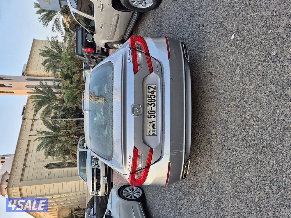 للبيع اكورد ٢٠١٨1