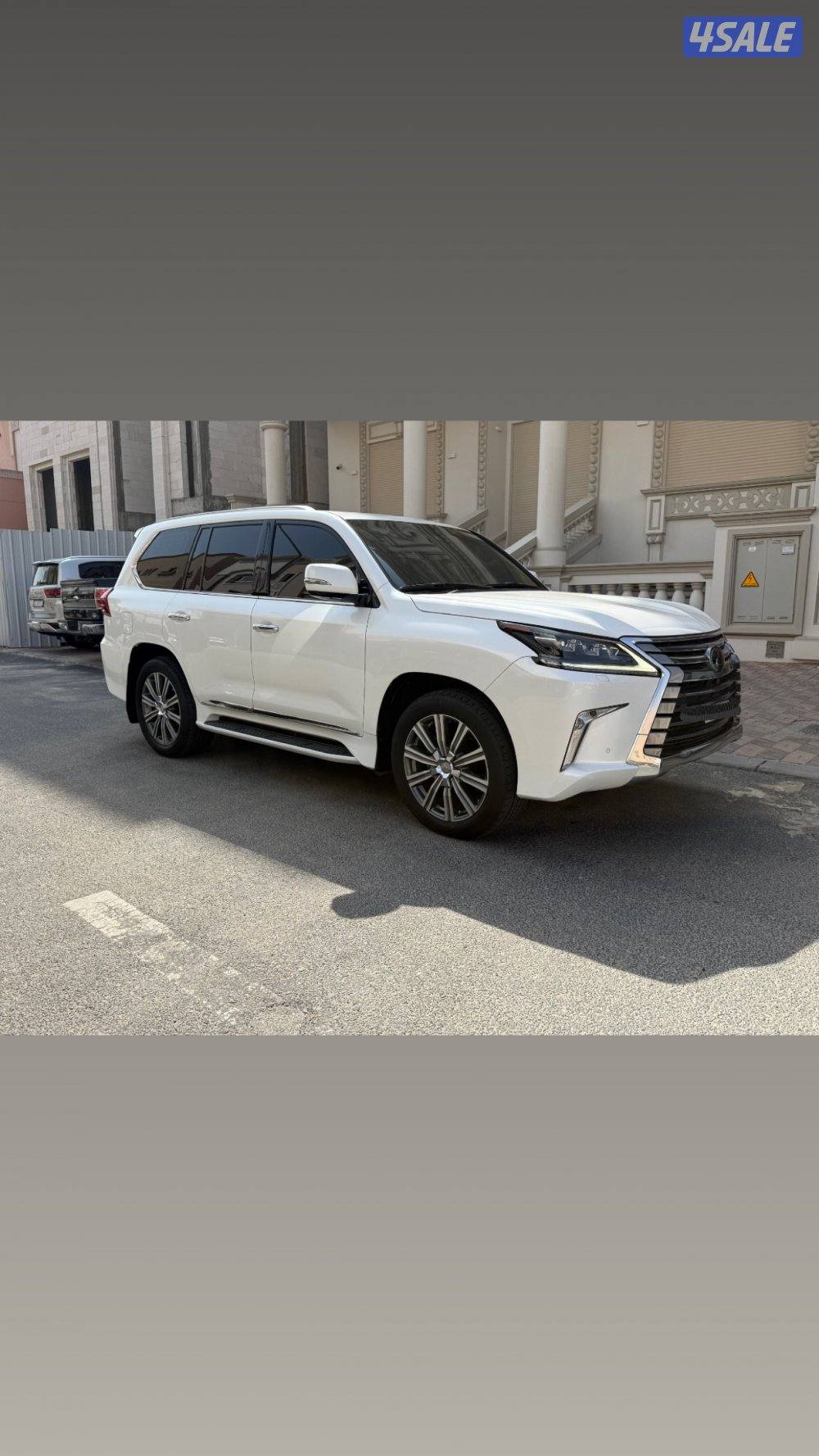 جيب لكزس 20160