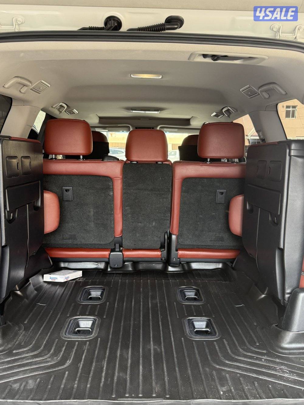 جيب لكزس 20162