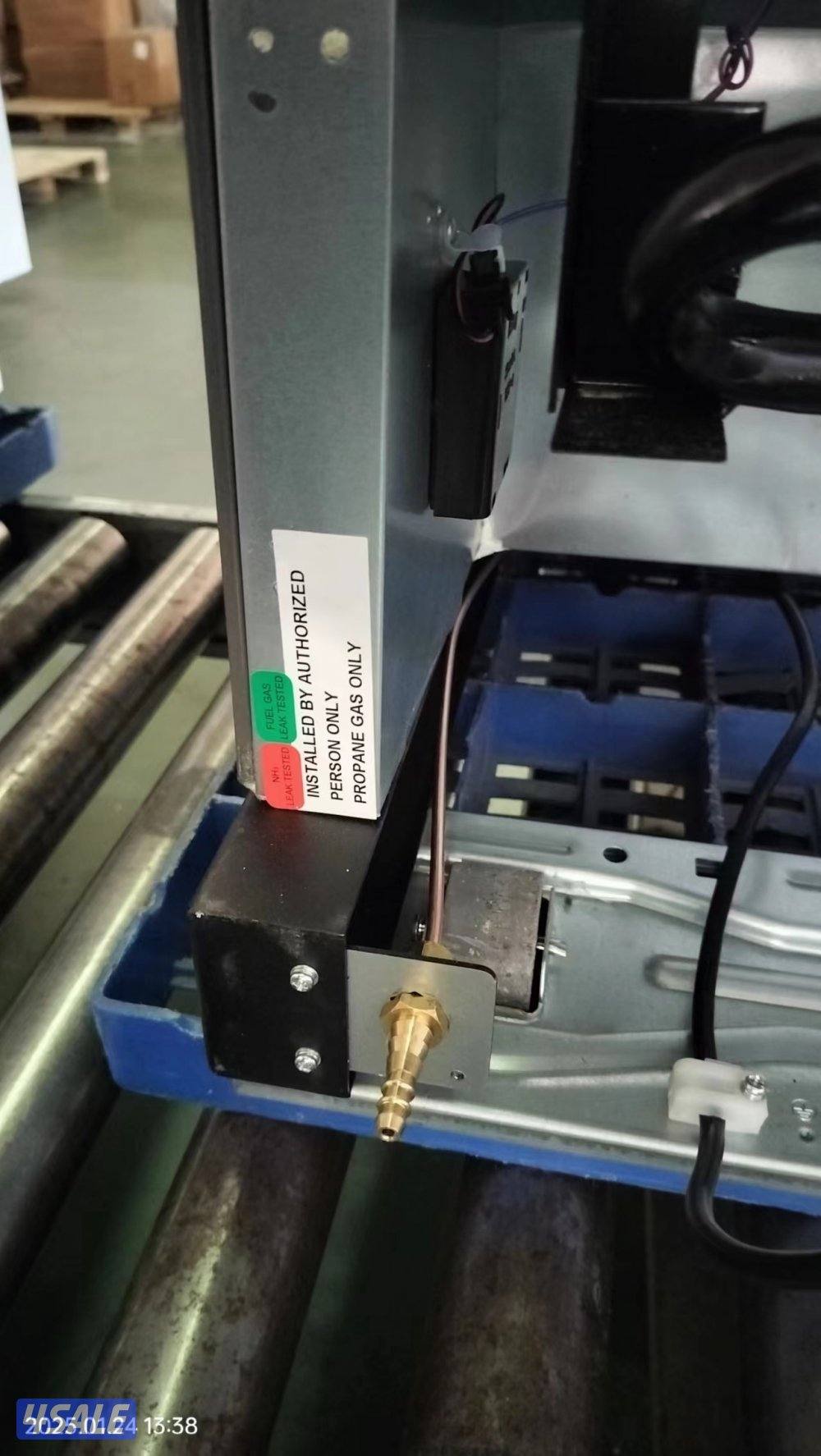 ثلاجات  البر  الغاز والكهرباء9