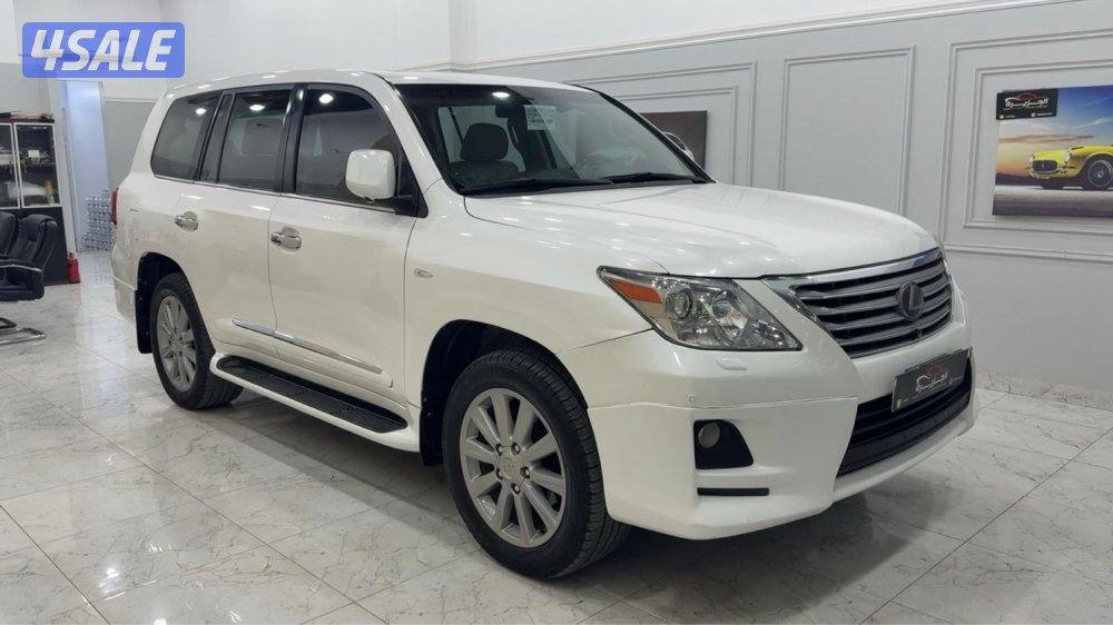 للبيع جيب لكزس 20110