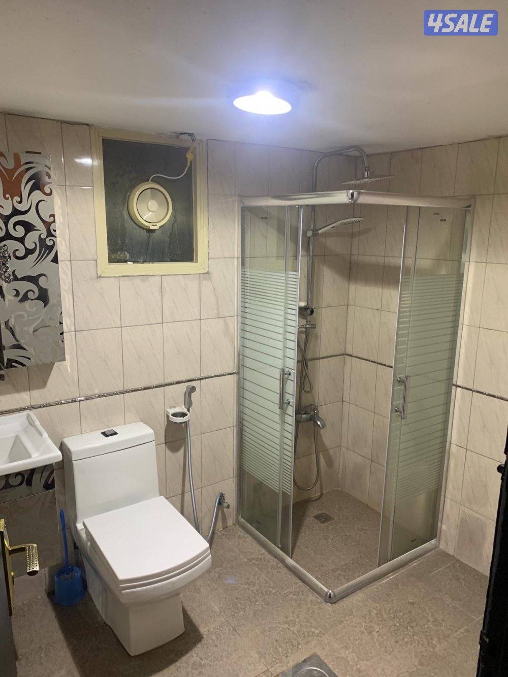 شقق للايجار خلو وفاضي غرفة وصالة ومطبخ وحمام تشطيب سوبر لوكس1