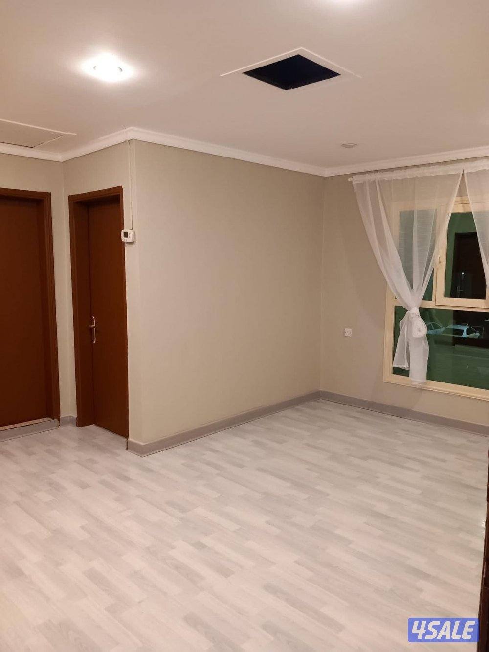 شقق للايجار خلو وفاضي غرفة وصالة ومطبخ وحمام تشطيب سوبر لوكس13