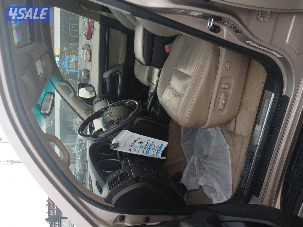 لاند كروزر VXR  موديل 2011 الساير7