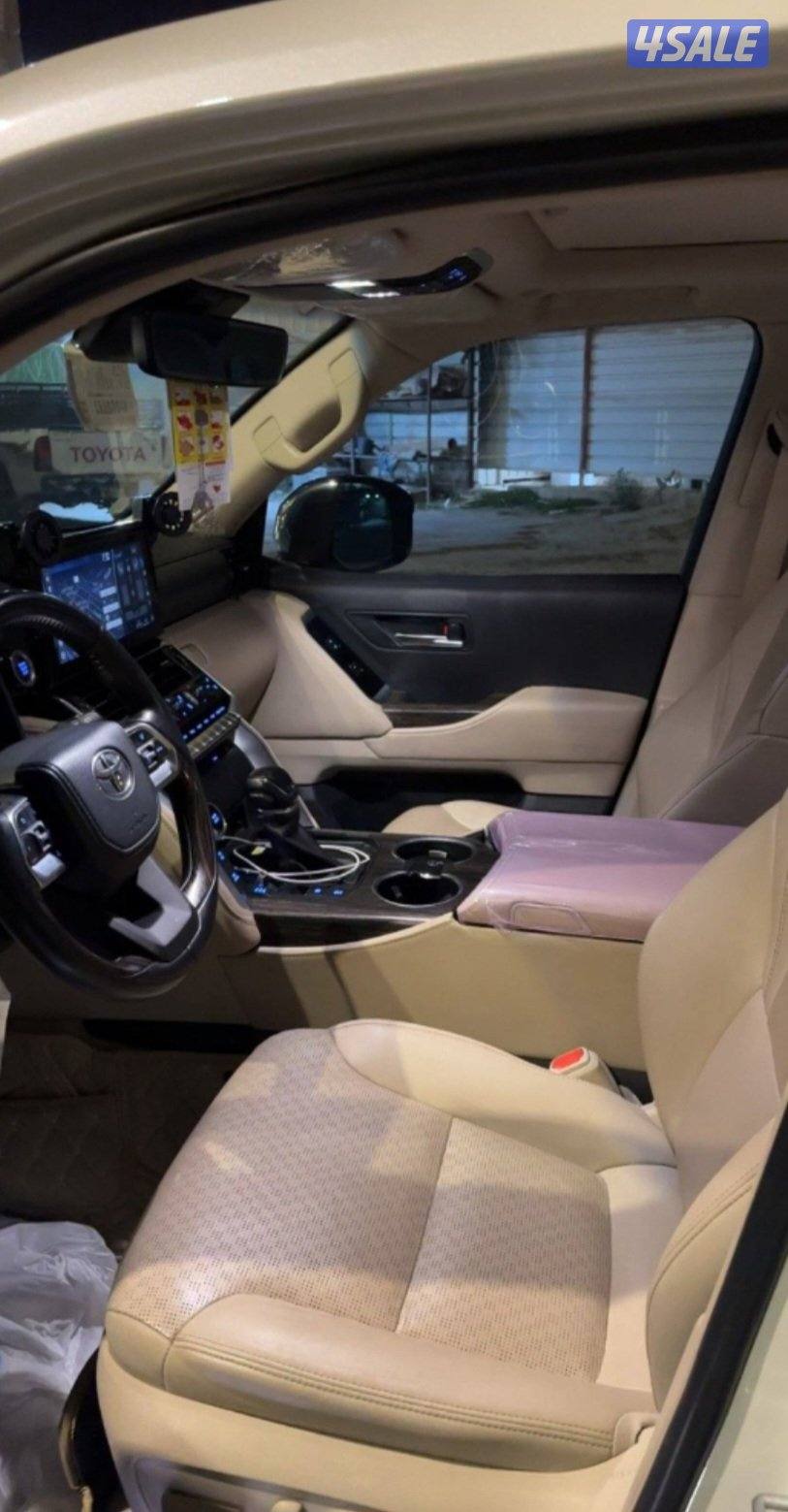 للبيع لاند VXR20223