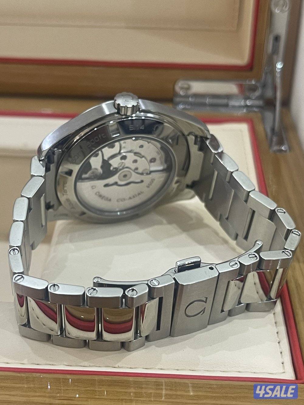 للبيع ساعة اميغا اكواتيرا3