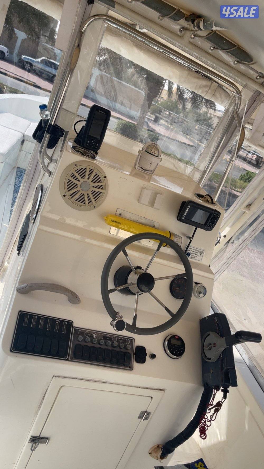 للبيع طراد درازي25 قدم موديل ٢٠٢١مكينه200 ياماها توستروك شرط الفحص2