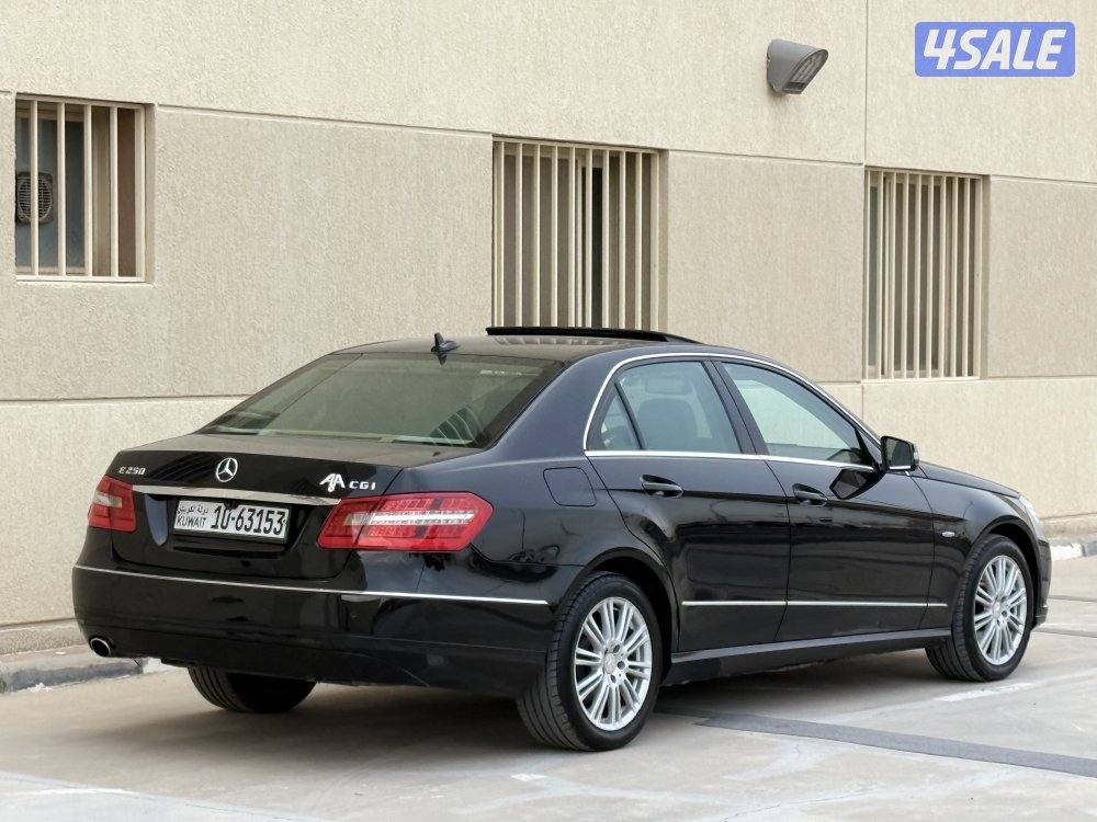 مرسيدس E250 - موديل 2012 - عداد 259 - وارد البشر - شرط الفحص3