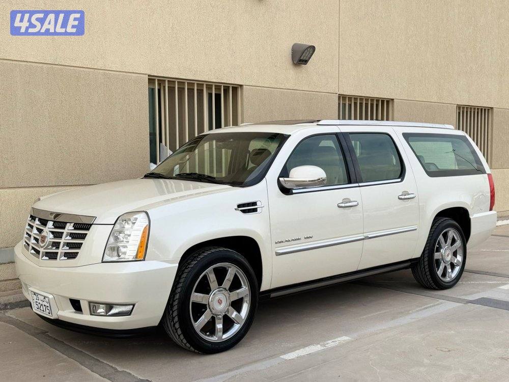 اسكاليد - موديل 2014 - عداد 303 - صبغ الوكاله - اعلى درجه - شرط الفحص1