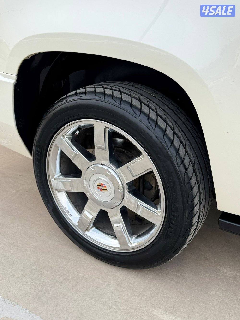 اسكاليد - موديل 2014 - عداد 303 - صبغ الوكاله - اعلى درجه - شرط الفحص8