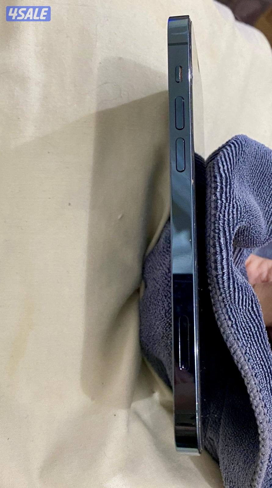 Apple iPhone 12 Pro 256GB Pacific Blue4