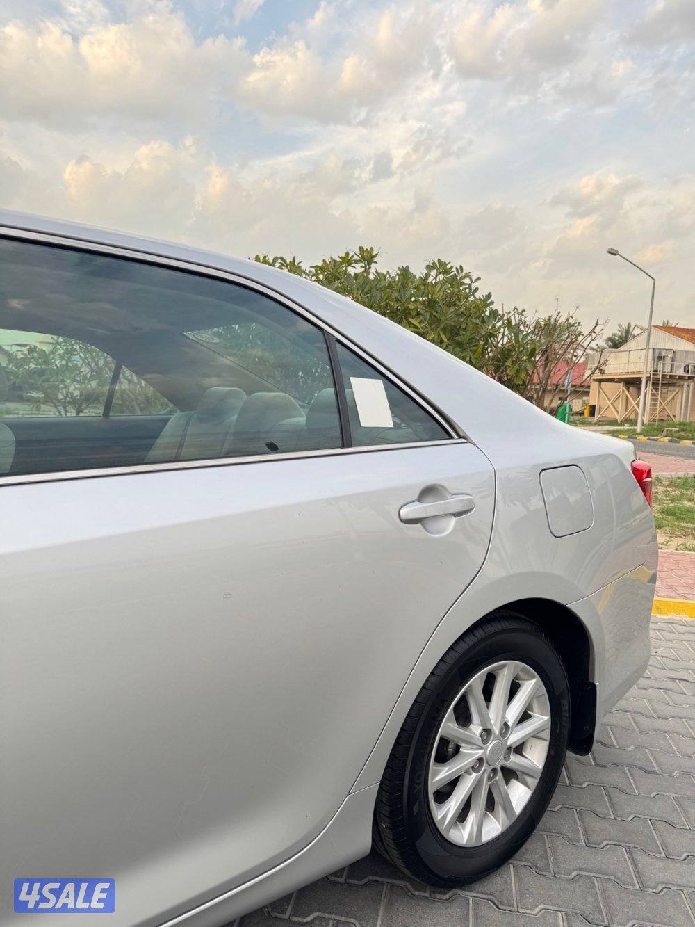 للبيع تويوتا كامري 2015 ماشي 93 الف بحالة الوكالة5