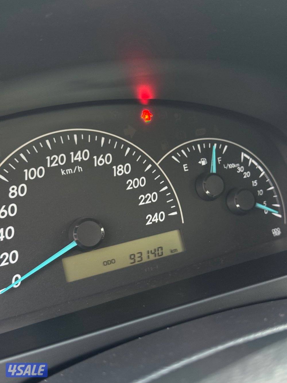 للبيع تويوتا كامري 2015 ماشي 93 الف بحالة الوكالة9