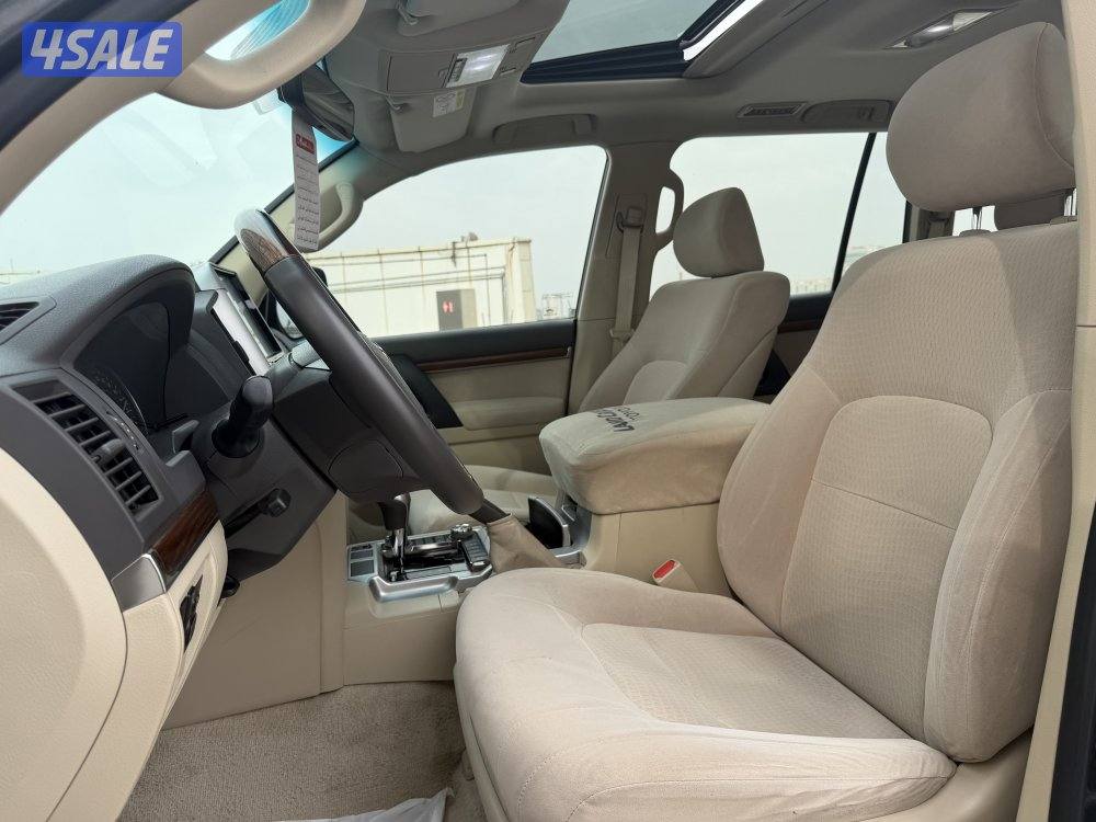 لاند كروزر GX.R ثمانيه سلندر موديل 2018 صبغ الوكاله سيرفس وكاله نظيف2