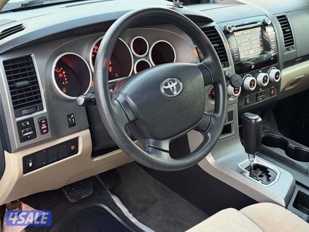 سكويا دبل قير موديل 2013 عداد قليل 139 الف سيرفس وكاله صبغ وكاله11