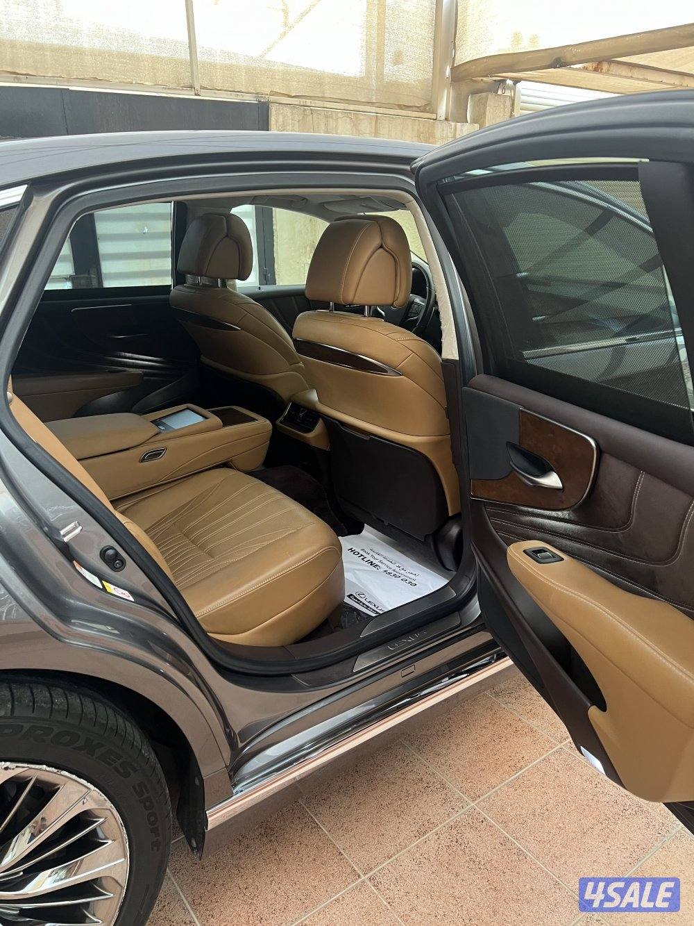 لكزس LS 500 موديل 2018 الساير صبغ الوكاله قاطعه 55 الف فقط2