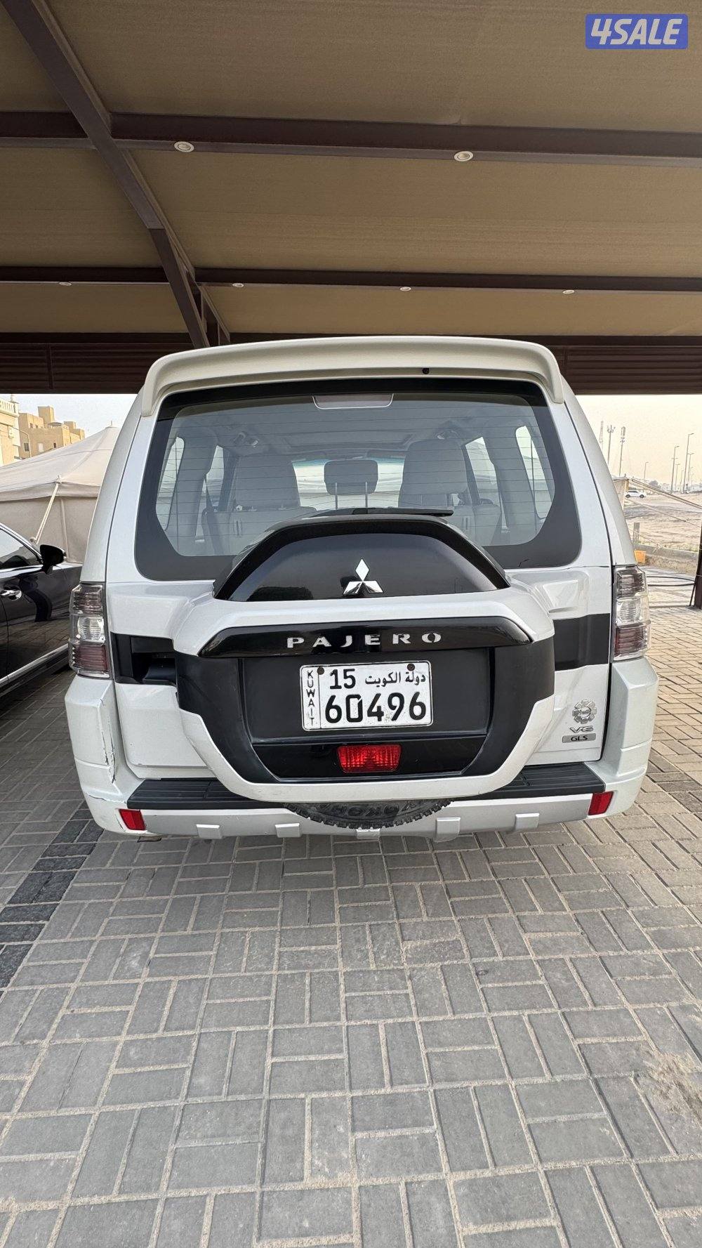 للبيع باجيرو 2018 شرط الفحص ممشى 2504