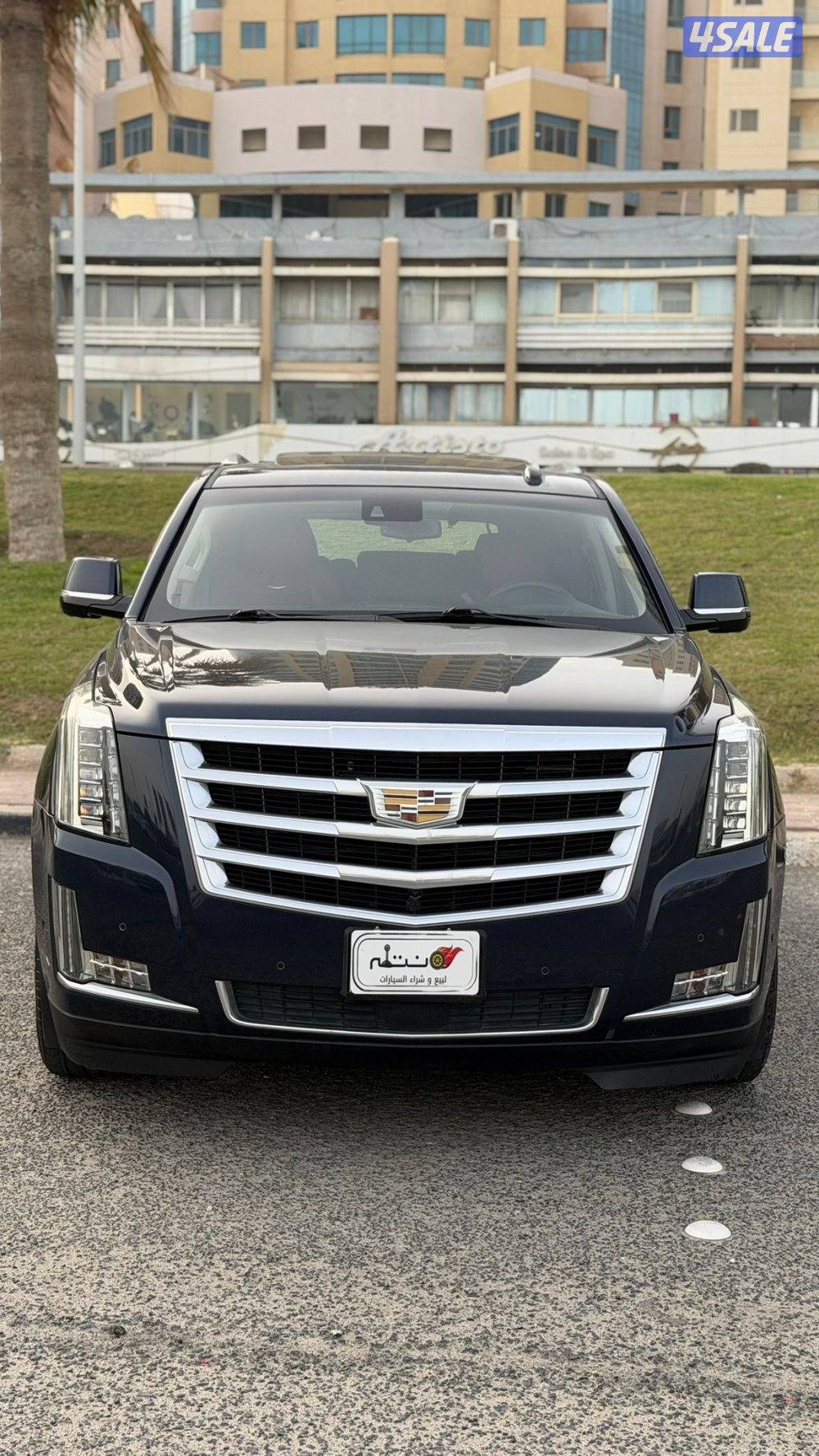 اسكاليد بريميوم موديل 2018 / بحاله ممتازه0