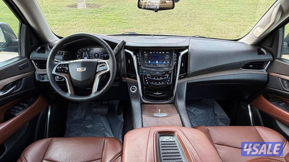 اسكاليد بريميوم موديل 2018 / بحاله ممتازه10