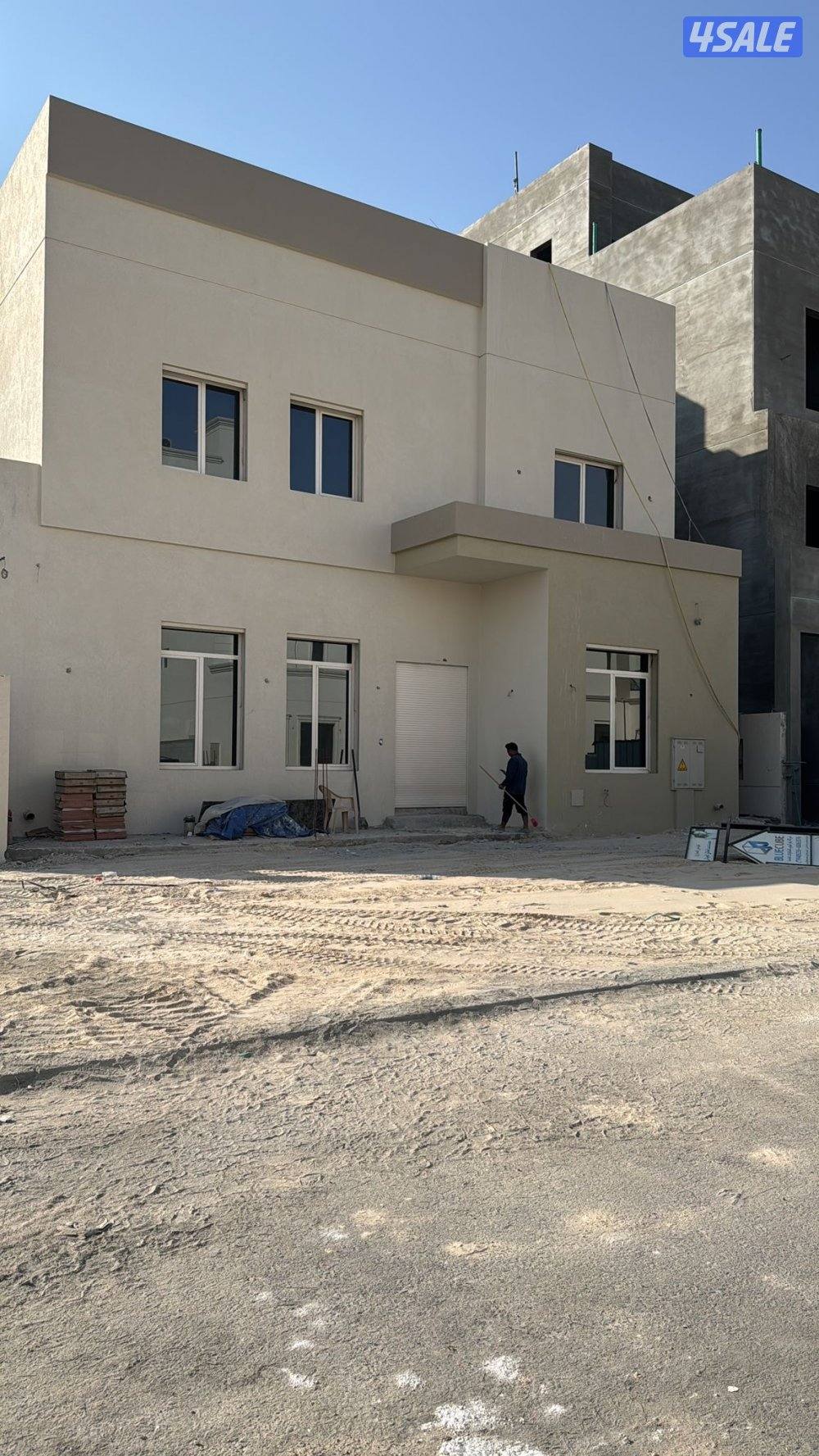 فيلا للإيجار بالمطلاع0