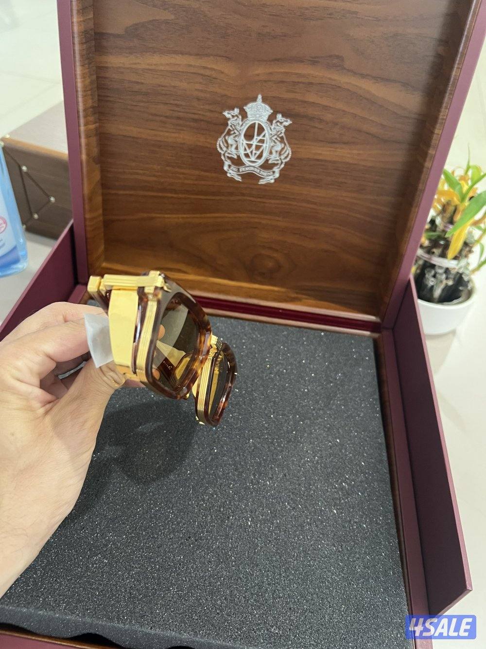 للبيع نظاره شي طيب جديده بالعلبه غير مستخدمه4