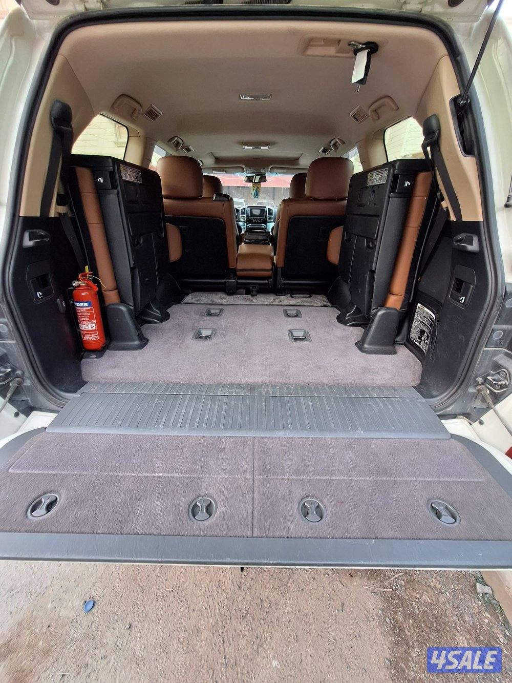 لاندكروزر 2015 vxr9