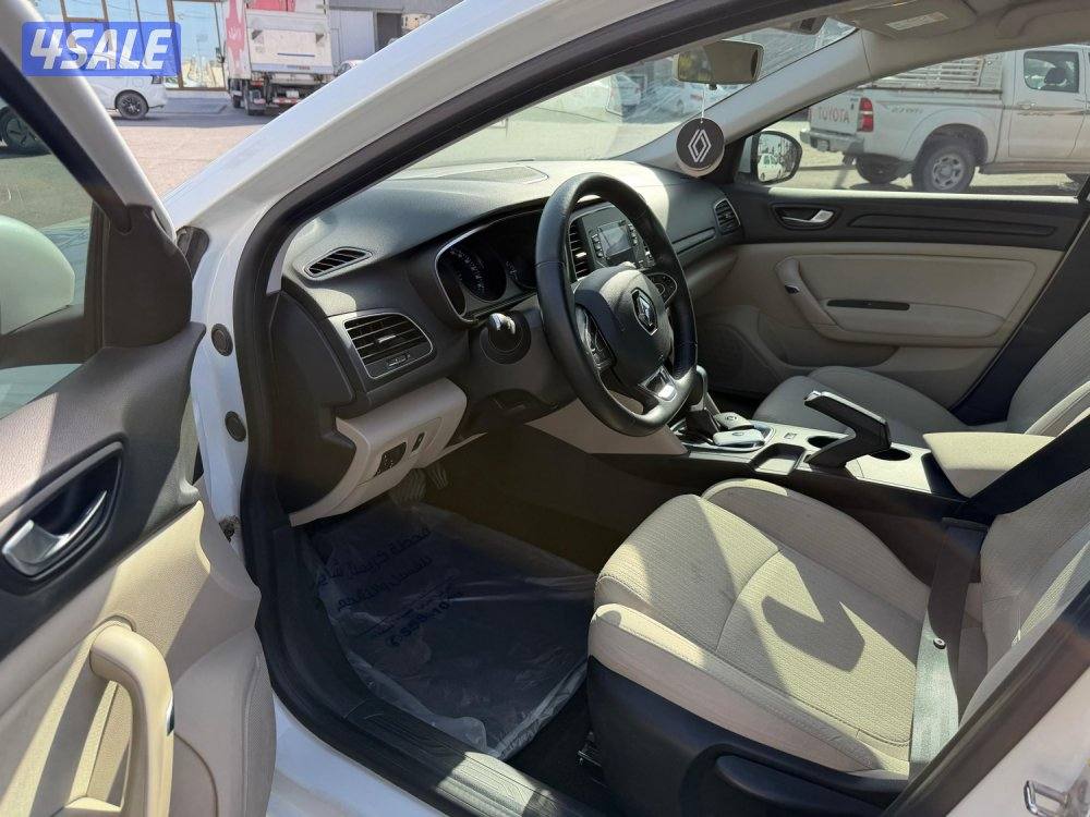 للبيع رينو (( صبغ الوكاله ))6