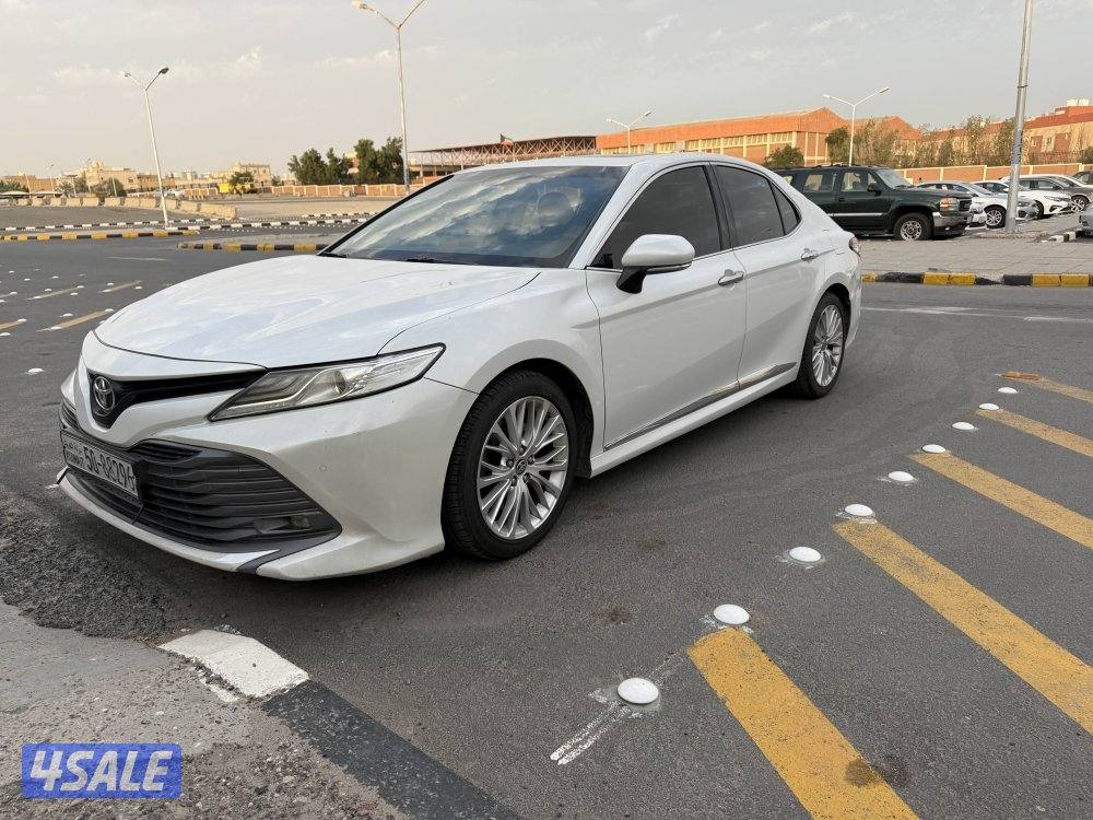 للبيع كامري 20200