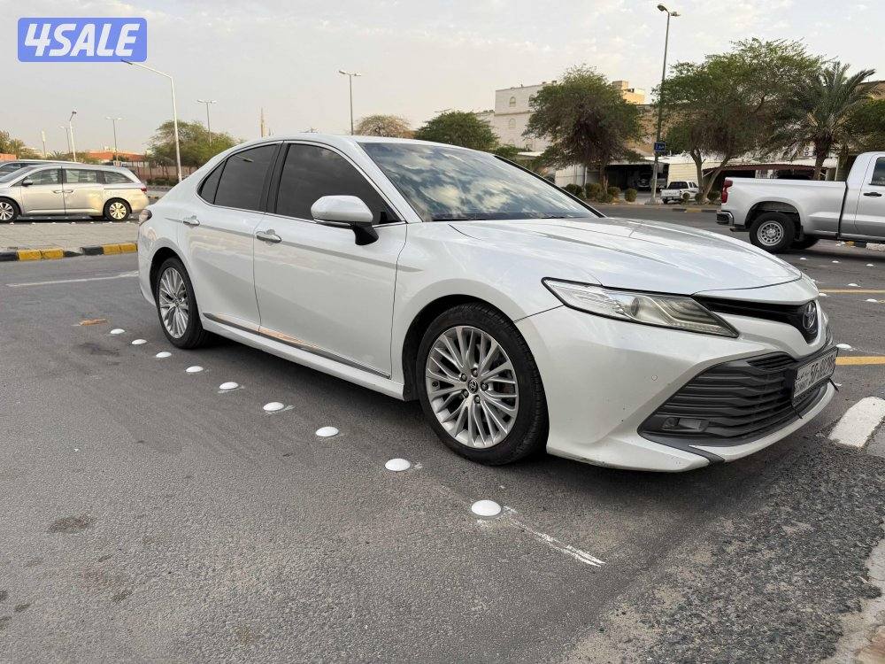 للبيع كامري 20201
